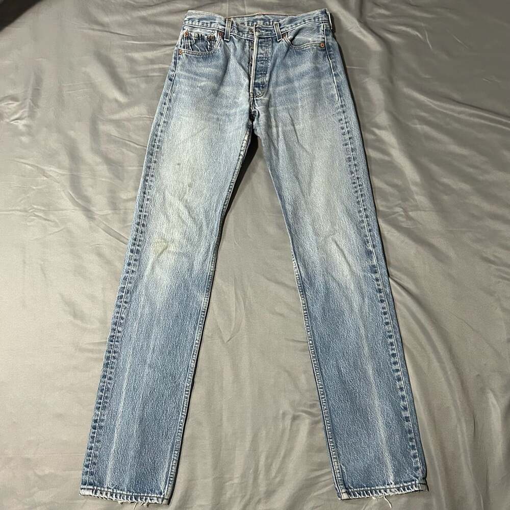 Vintage Levi's 501 Button Fly Straight Leg Light Wash Denim Jeans Made in USA